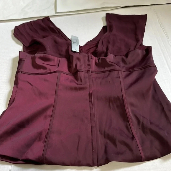 WORTHINGTON Burgundy Short Sleeve Corset Blouse Mesh size 14 NWT - Picture 4 of 7